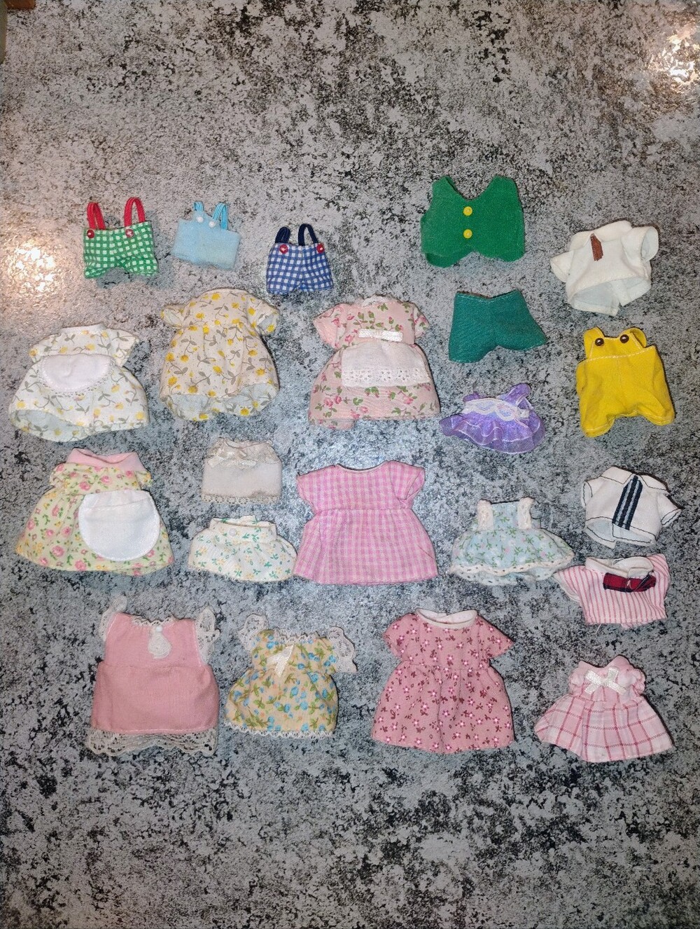 Sylvanian Families Calico Critters Clothing Lot